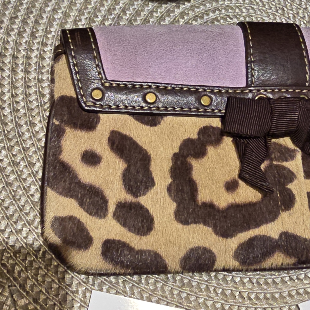 RARE Coach Leopard Print Clutch with Lavendar Suede and Brown Leather Accents - Picture 6 of 15